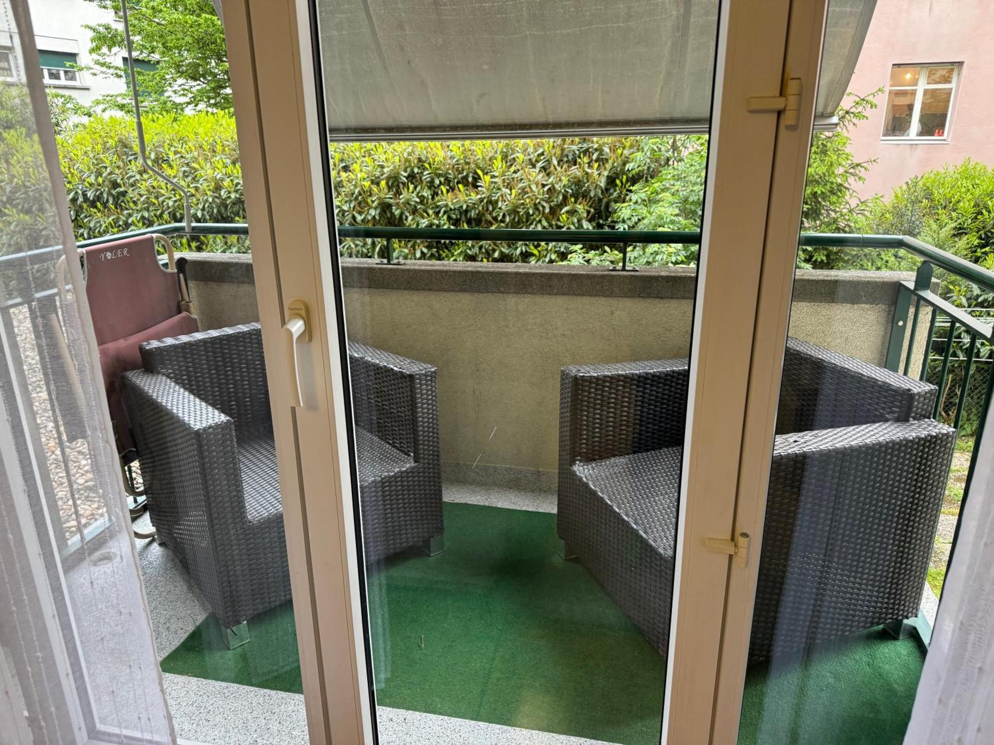 Apartahotel Confort ローザンヌ エクステリア 写真